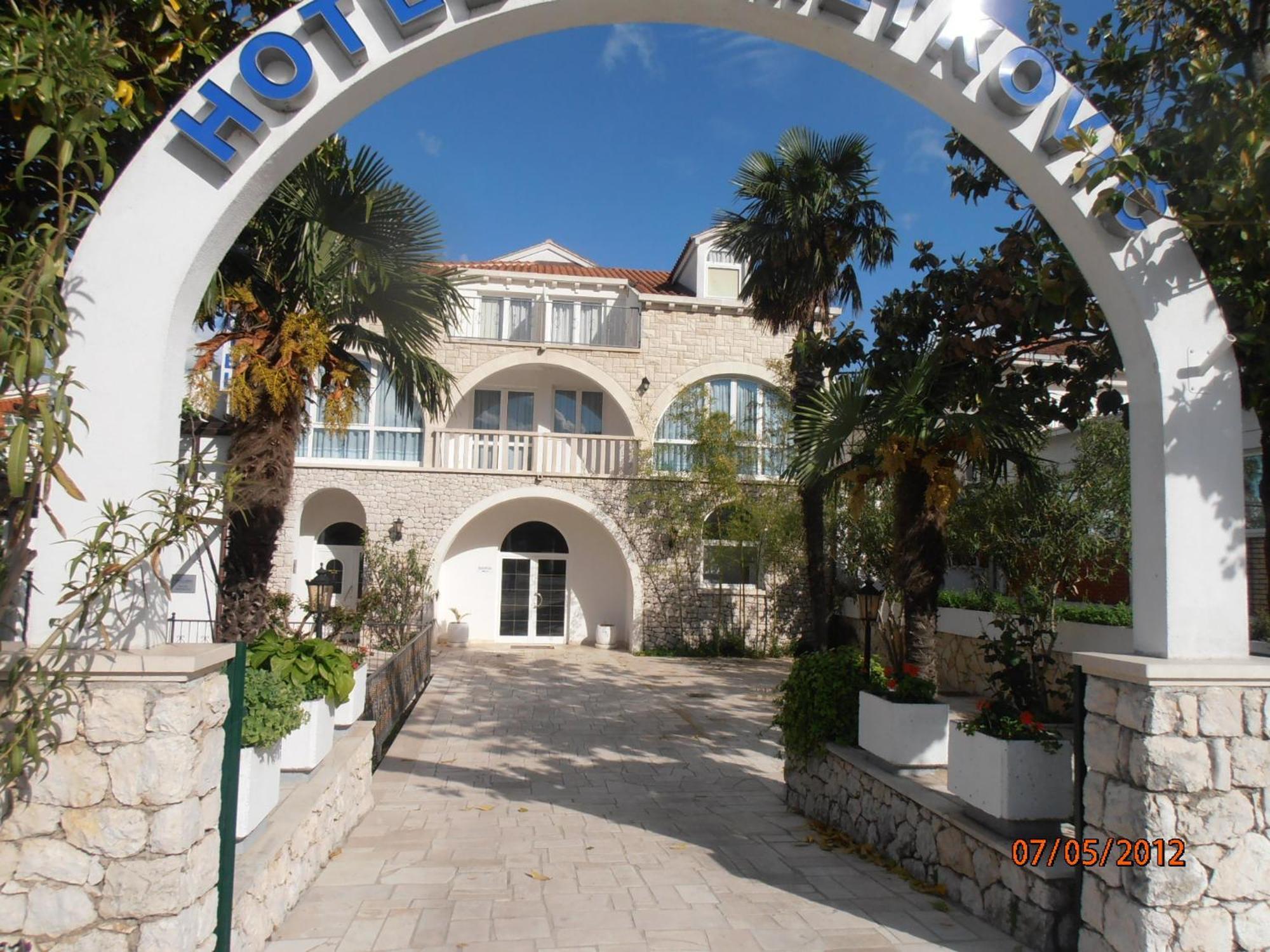 Hotel Metković Exterior foto
